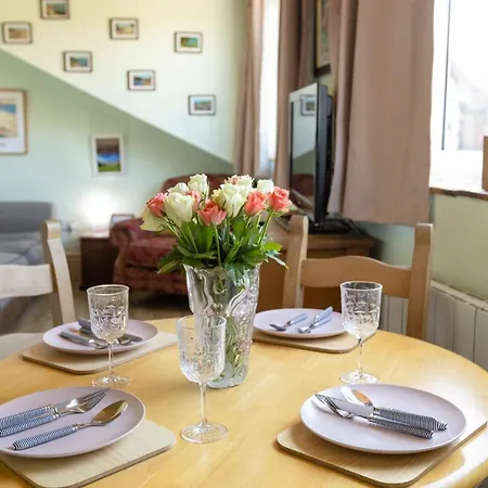 Oliver's View Stunning And Location Free Parking- Yorkshire Coast Lets. Appartamento